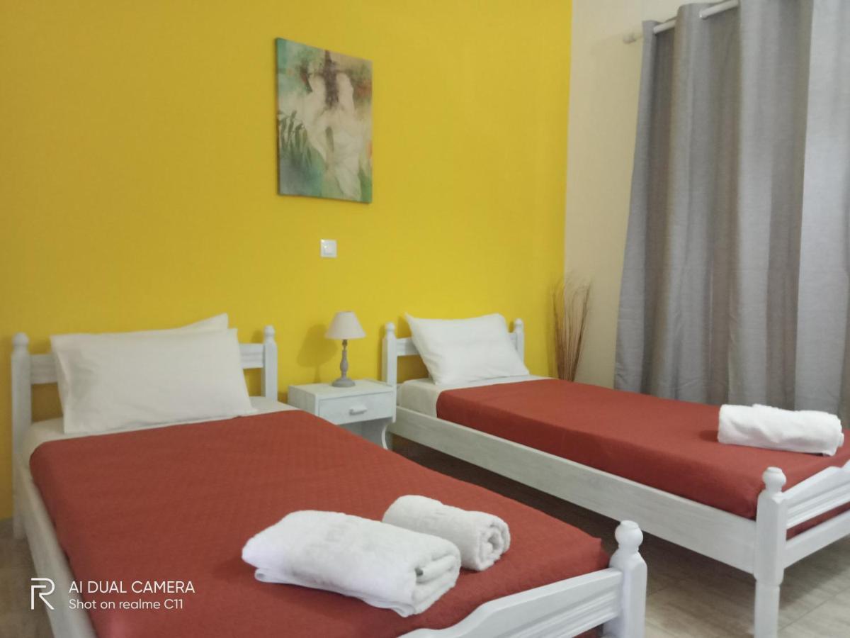 Dimitris Apartments Messongi Месонґі Екстер'єр фото